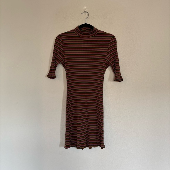 Reformation Mod Striped Rib Dress - Picture 2 of 11